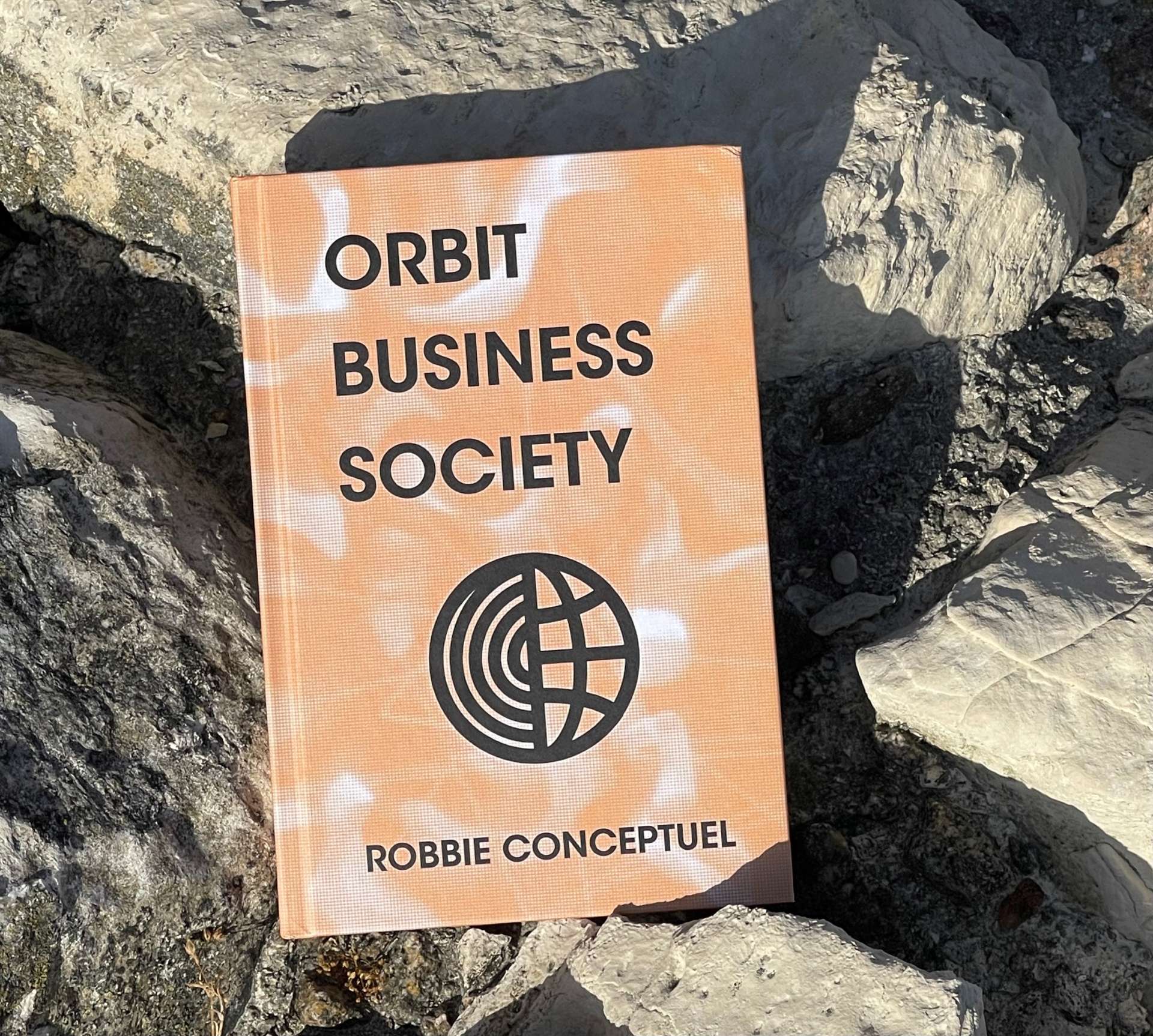 Systems thinking book Orbit Business Society - Written by Robbie Conceptuel